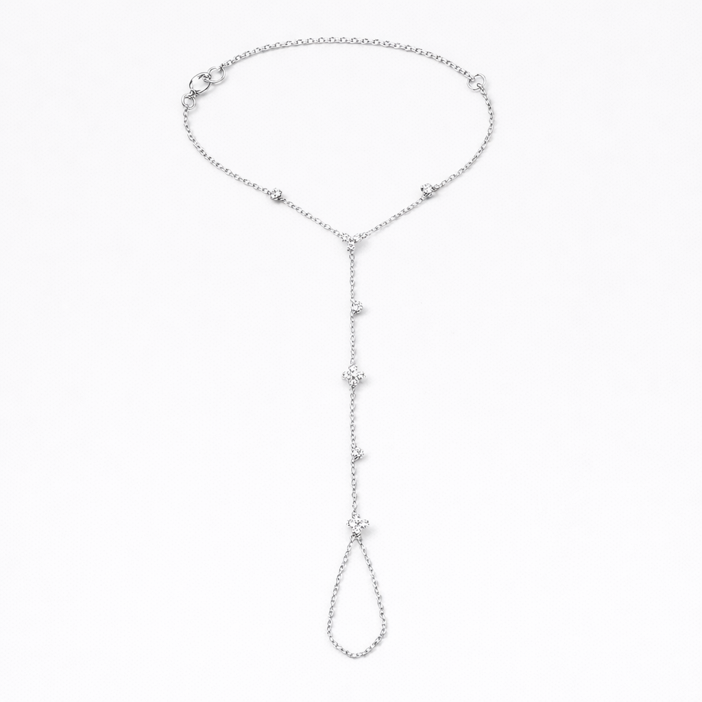 Sadé Hand Chain Bracelet Silver