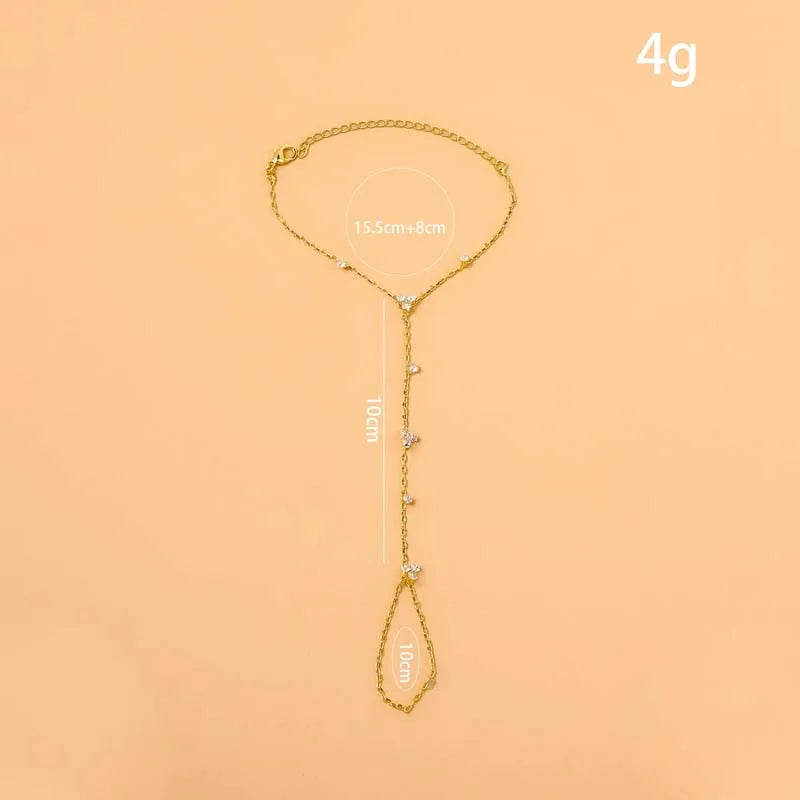 Sadé Hand Chain Bracelet Gold