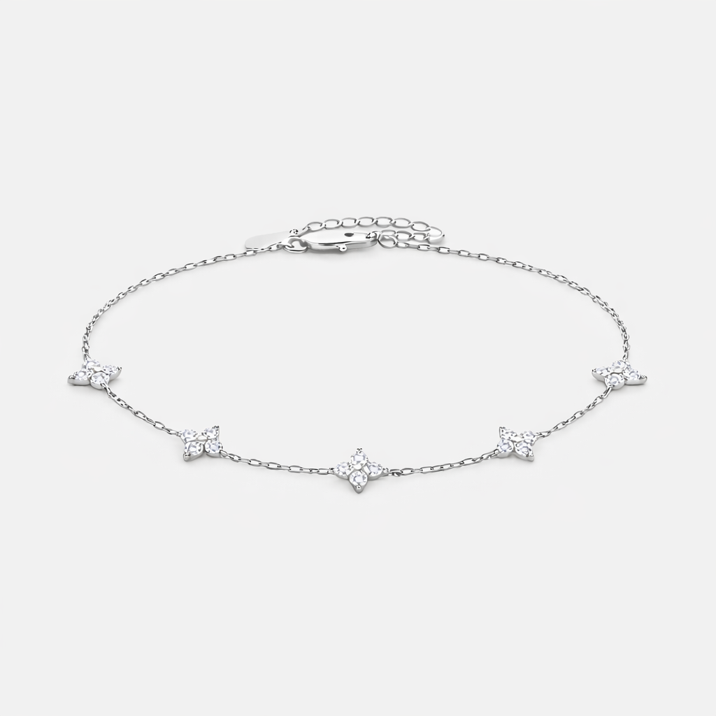 Daisy Delicate Bracelet Silver